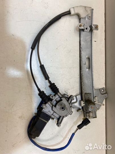 Мотор стеклоподъемника задний правый Kia Spectra