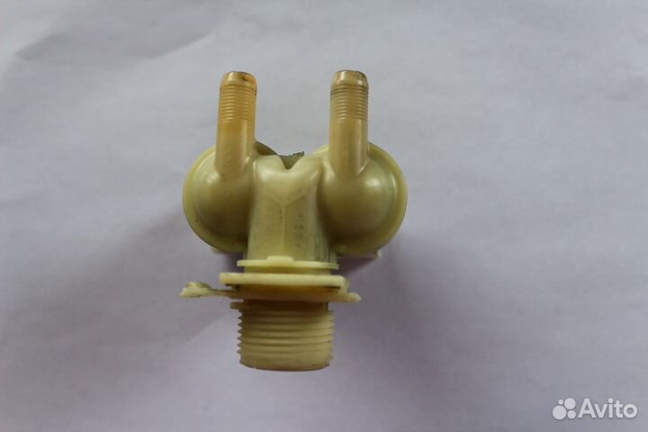 Клапан подачи воды для ст.машины Bosch 10010823