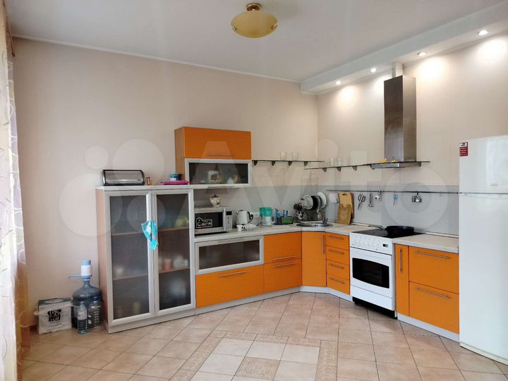 Комната 18 м² в 3-к., 3/9 эт.