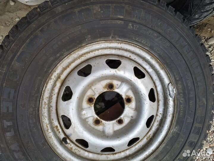 Nokian Tyres Hakkapeliitta LT2 245/75 R16 120Q