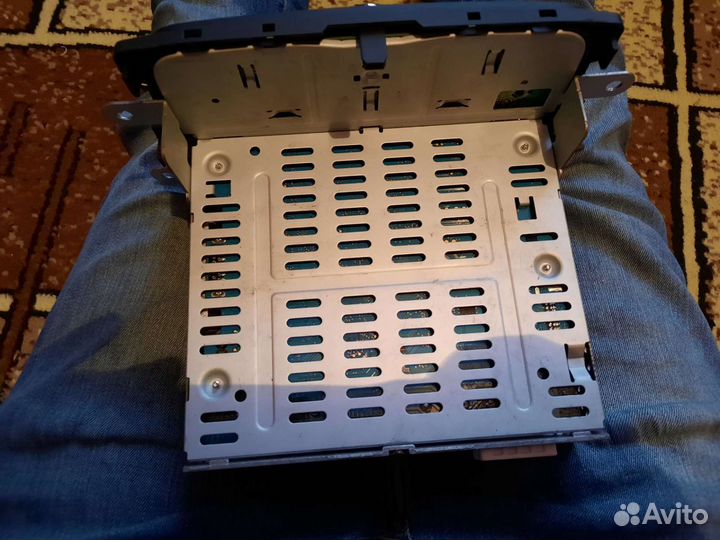 Штатная магнитола Лада икс рей