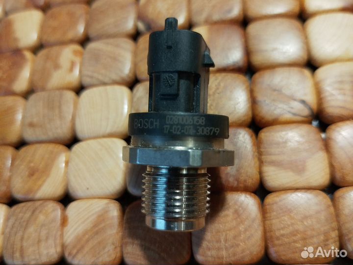 Датчик давления топлива Ивеко, fiat