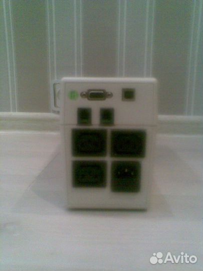 Блок питания Back Power Pro 800 с аккумулятором