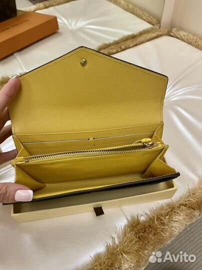 Кошелёк Louis vuitton