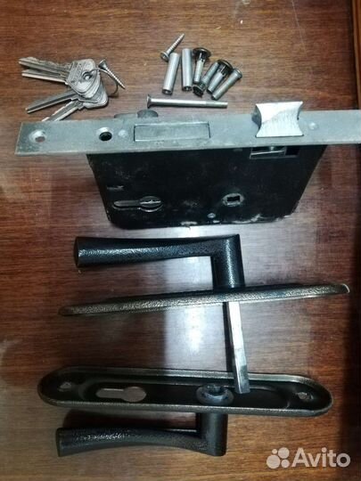 Дверной замок