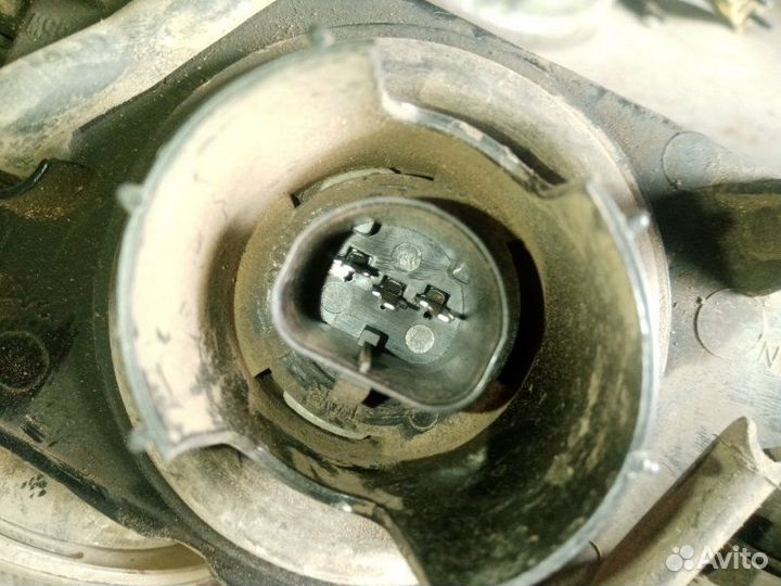 Фара передняя левая Dodge Caravan grand 3.3 1997