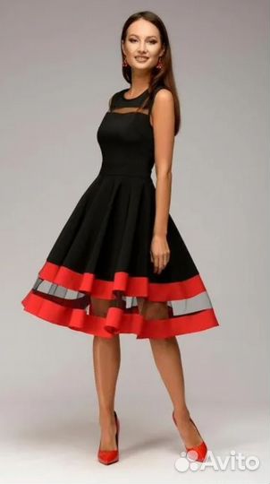 Платье чёрное 42 44 размер