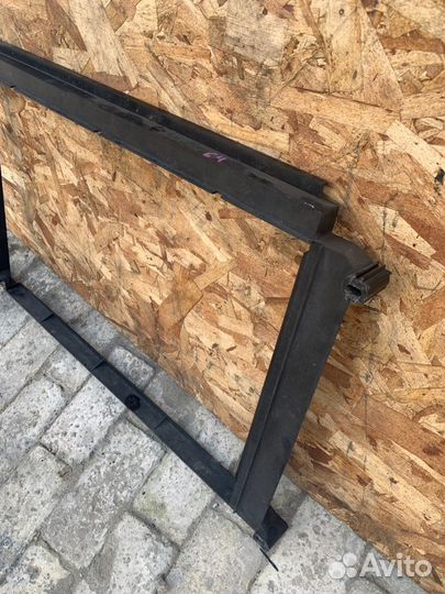 Рамка радиатора Volvo Xc 90 3.2 B6324S 2006-2014