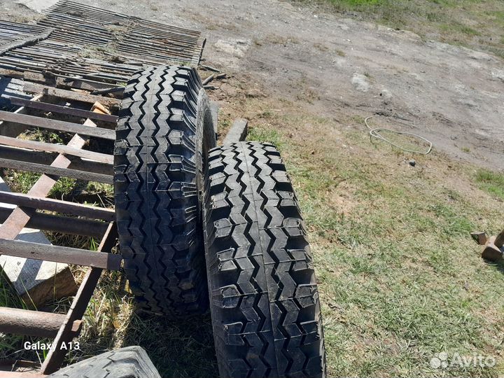 Volcano Longitude 215/90 R15C