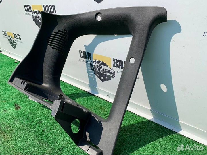 Обшивка стойки задняя левая L Chevrolet Niva