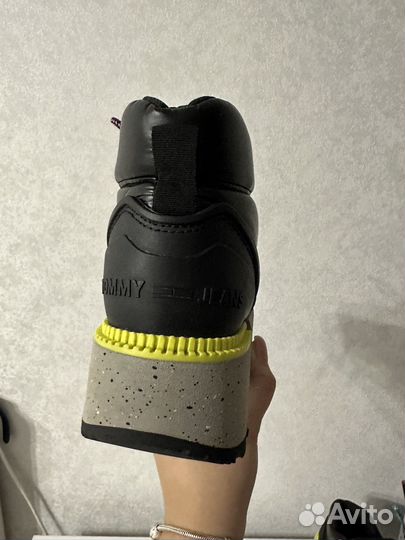 Ботинки демисезонные tommy jeans 37