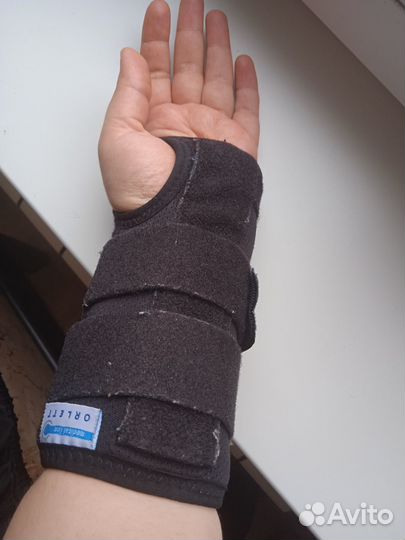 Ортез на лучезапястный сустав