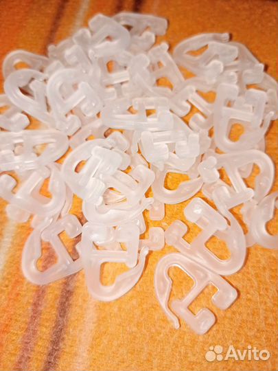 Крючок для штор