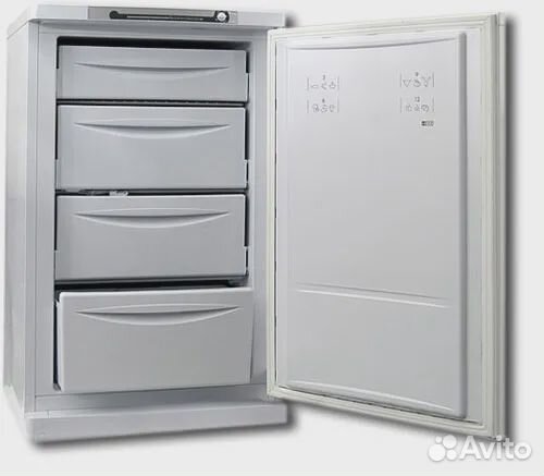Морозильная камера Indesit SFR 100