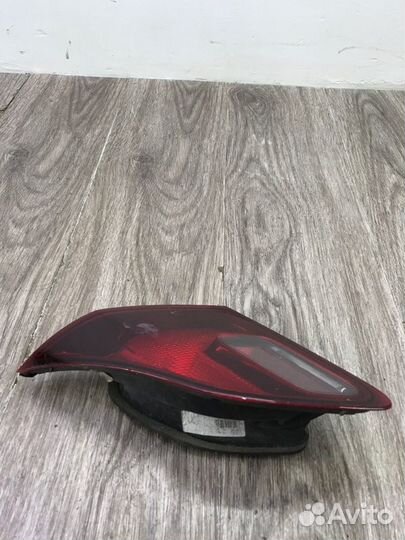Фонарь крышки багажника задний правый Opel Astra J