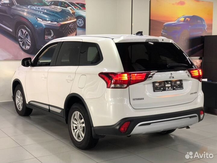 Mitsubishi Outlander 2.0 CVT, 2019, 89 337 км