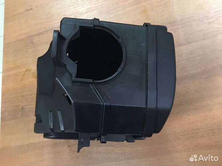 9452547 Vоlvo хc90 Кoрпус блока предoхpанителей в