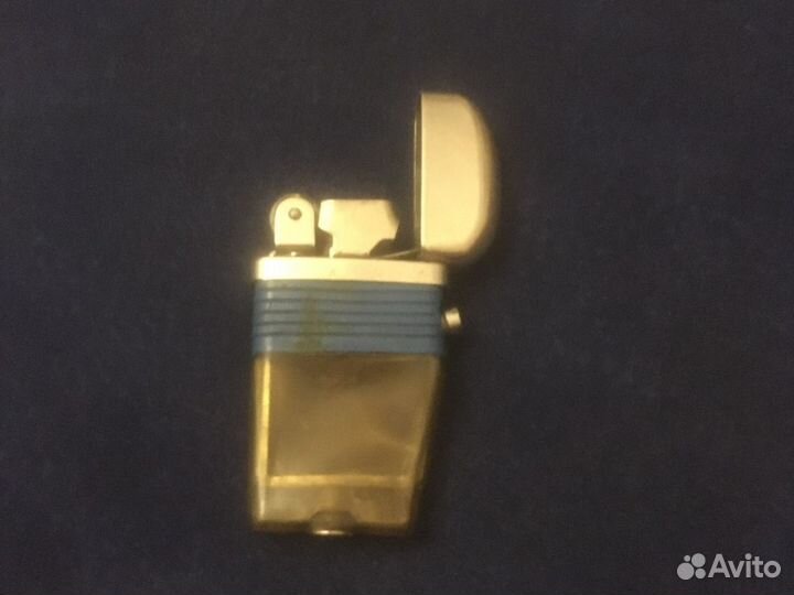 Зажигалка бензиновая