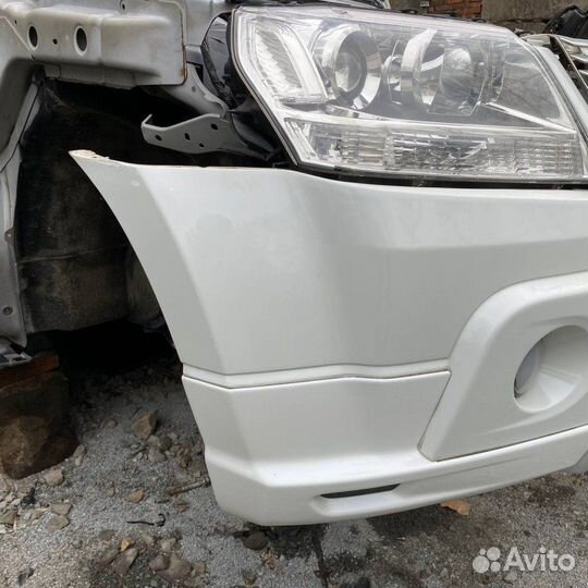 Бампер передний Suzuki Grand Vitara/ Escudo TDA4W