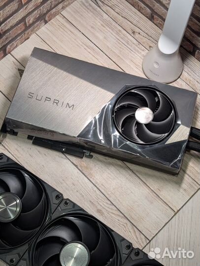 Новая видеокарта MSI RTX 5080 suprim liquid SOC