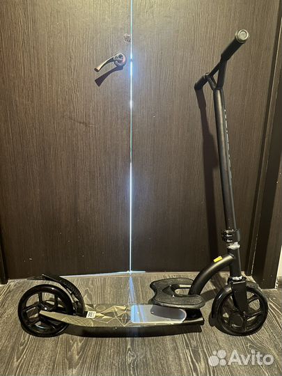 Самокат взрослый reaction 200мм