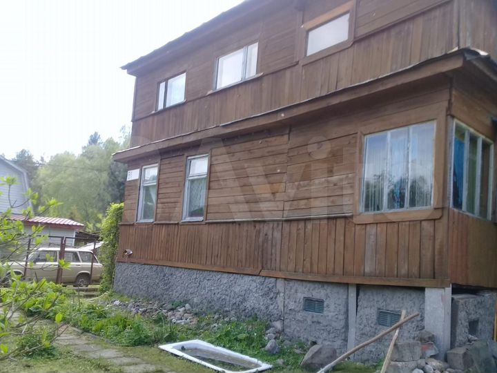 Дача 15 м² на участке 6 сот.