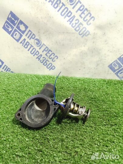 Корпус термостата Toyota Avensis универсал 1.8