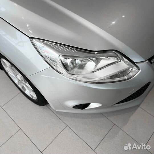 Ford Focus 1.6 МТ, 2011, 130 044 км