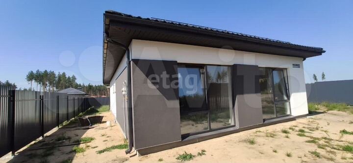 Коттедж 130 м² на участке 8 сот.