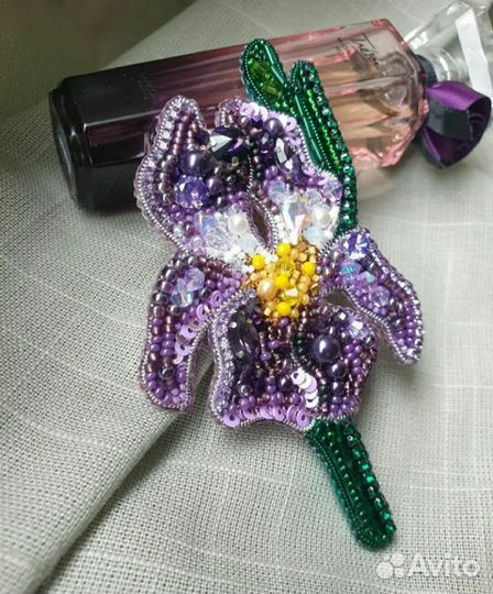 Брошь ручной работы