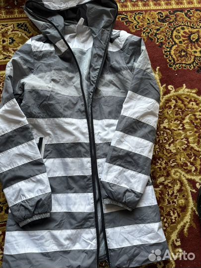 Продам женские куртки 44/46