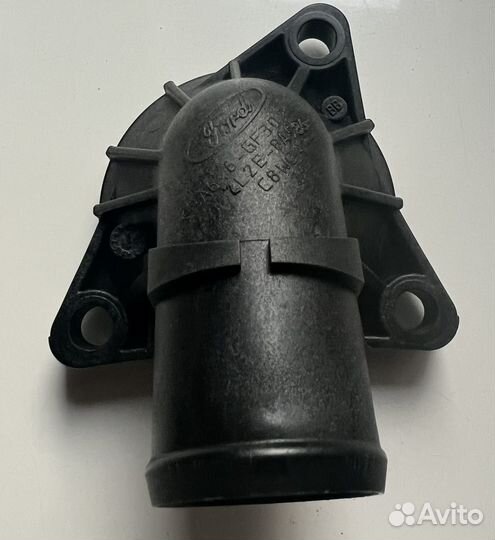 Фланец термостата Ford Explorer 2l2z8592aa