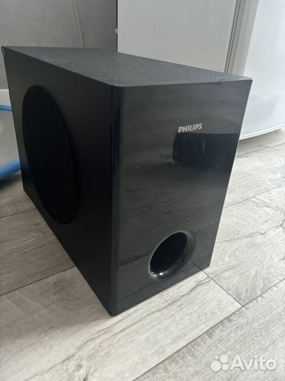 Саундбар philips htb5151k