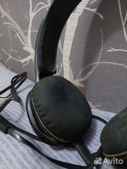 Проводные наушники Phillips O'Neill