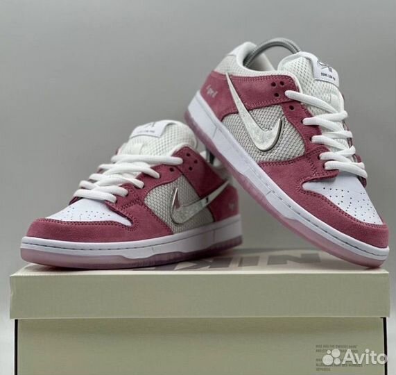 Кроссовки Nike SB Dunk Low