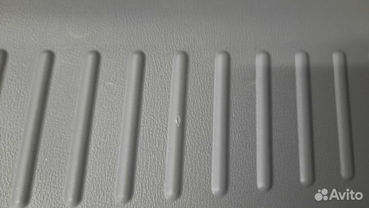 Обшивка багажника Hyundai H1/Grand Starex уц