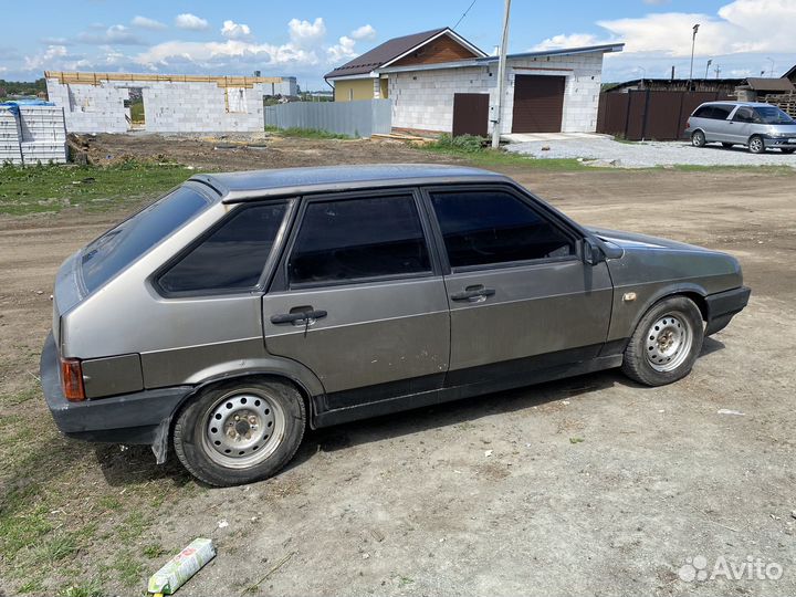 ВАЗ 2109 1.5 МТ, 2000, 323 108 км