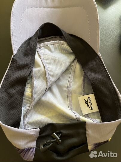 Кепка спортивная Reebok для бега и велосипеда