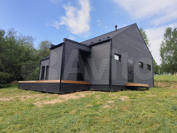 Коттедж 143 м² на участке 15 сот.