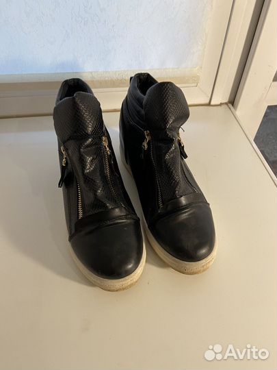 Ботинки женские 41 размер