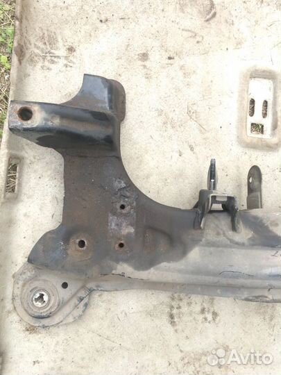 Подрамник передний Chevrolet Lacetti F16D3 2008