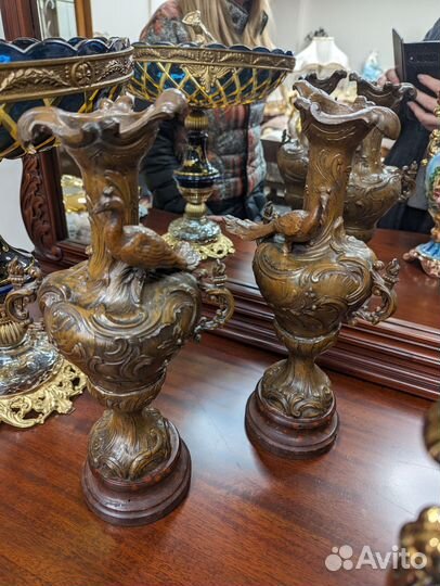 Вазы. Регюль. Парные. С павлином