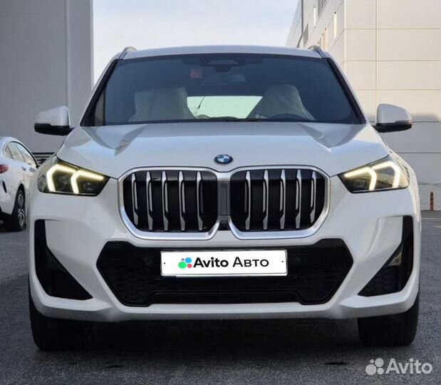 BMW X1 2.0 AMT, 2024, 200 км