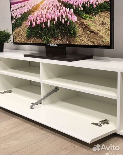 Тумба под TV