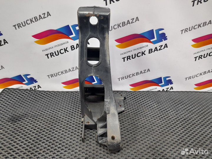 Кронштейн торсиона кабины левый Daf XF106