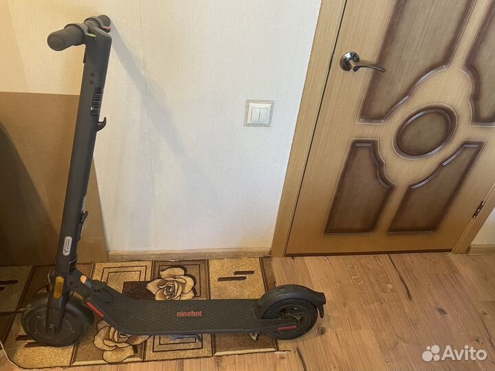 Электросамокат Ninebot Kickscooter e22