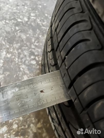 Roadstone Classe Premiere CP672 225/55 R16