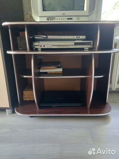 Тумба под телевизор