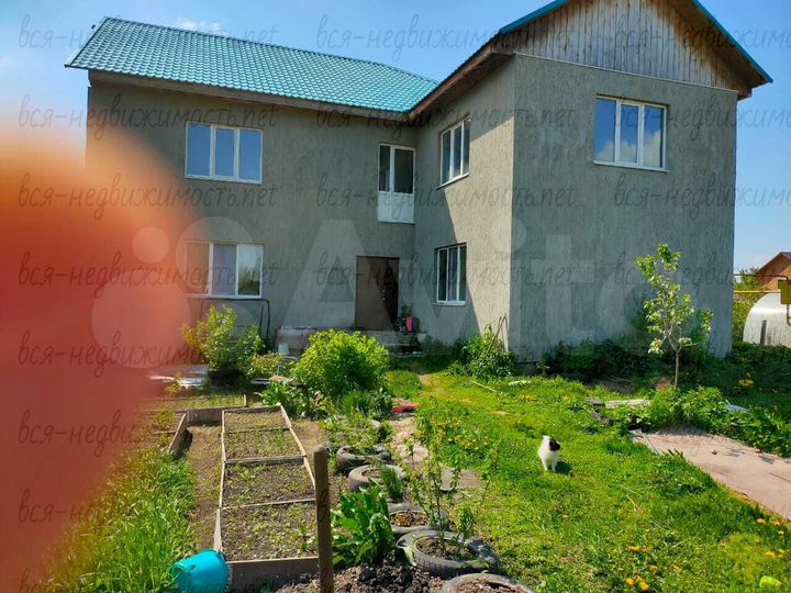 Коттедж 140 м² на участке 12 сот.