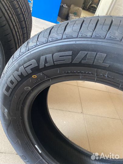 Compasal BLAZER HP 215/60 R16